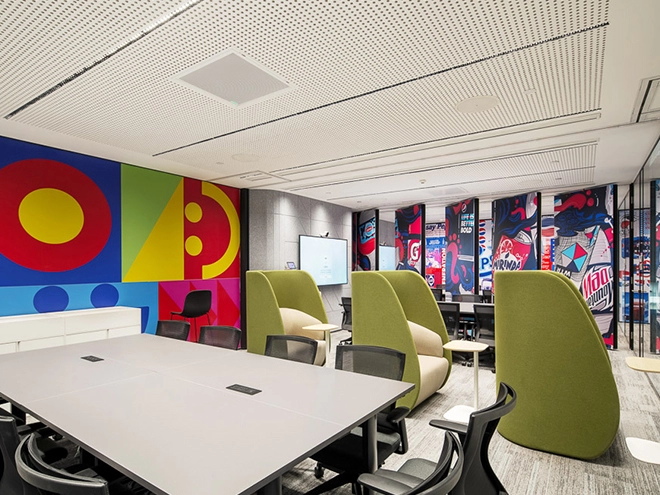 Large Scale Printed PET Panels